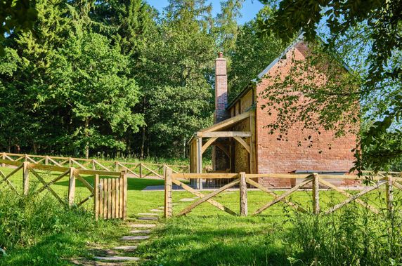 Van Cottage exterior